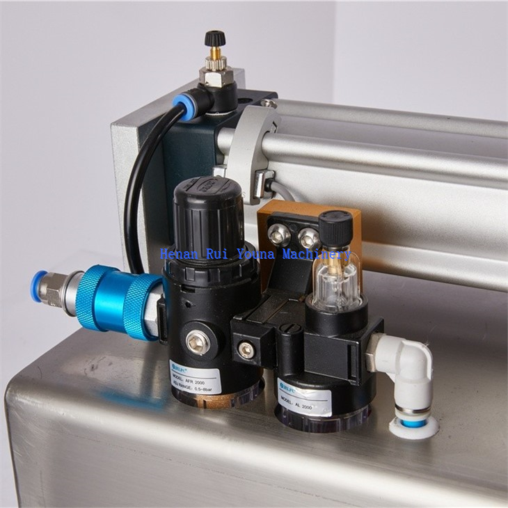 pneumatic hand cream filling machine (5)